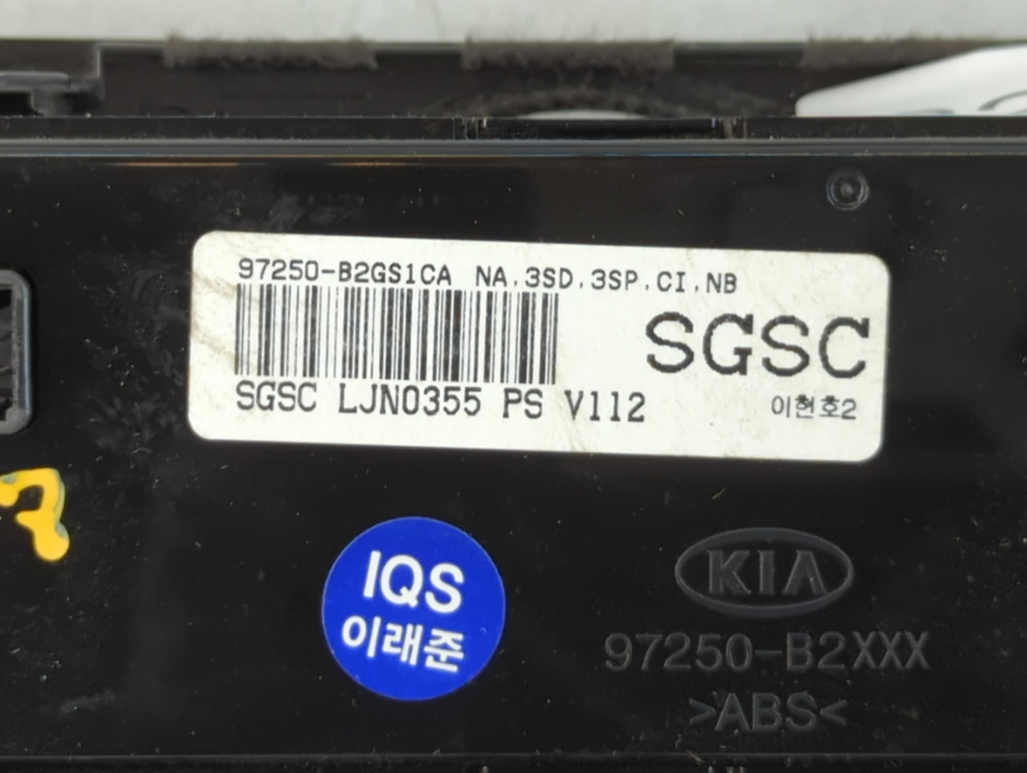 2017-2019 Kia Soul Climate Control Module Temperature AC/Heater Replacement P/N:97250-B2GS1CA Fits Fits 2017 2018 2019 OEM U