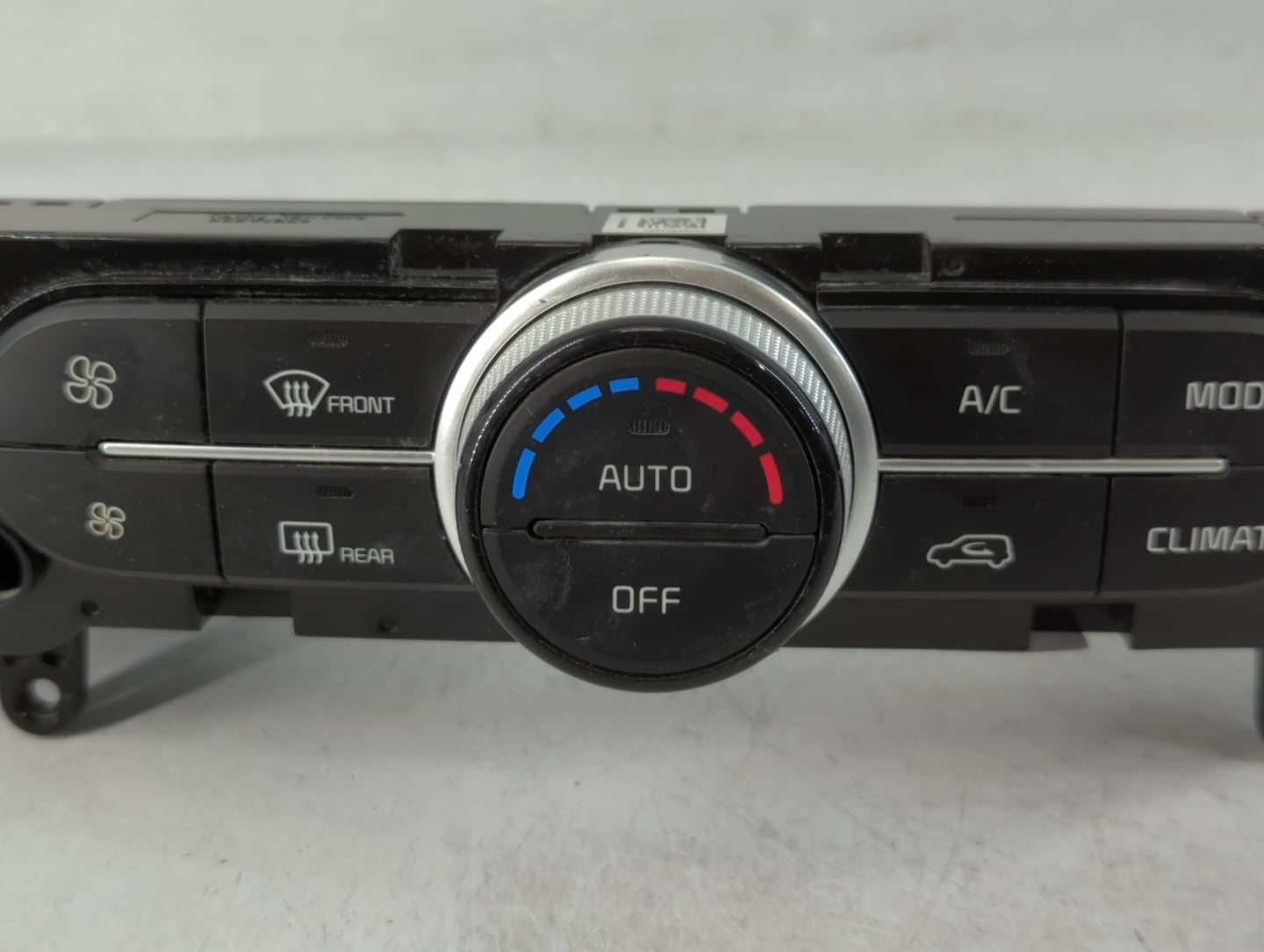 2017-2019 Kia Soul Climate Control Module Temperature AC/Heater Replacement P/N:97250-B2GQ1CA Fits Fits 2017 2018 2019 OEM U