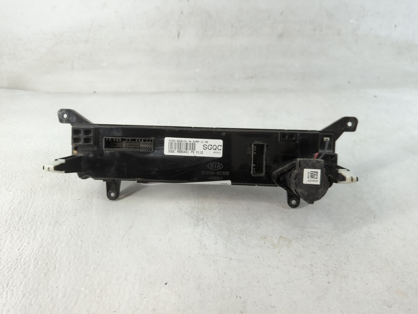 2017-2019 Kia Soul Climate Control Module Temperature AC/Heater Replacement P/N:97250-B2GQ1CA Fits Fits 2017 2018 2019 OEM U