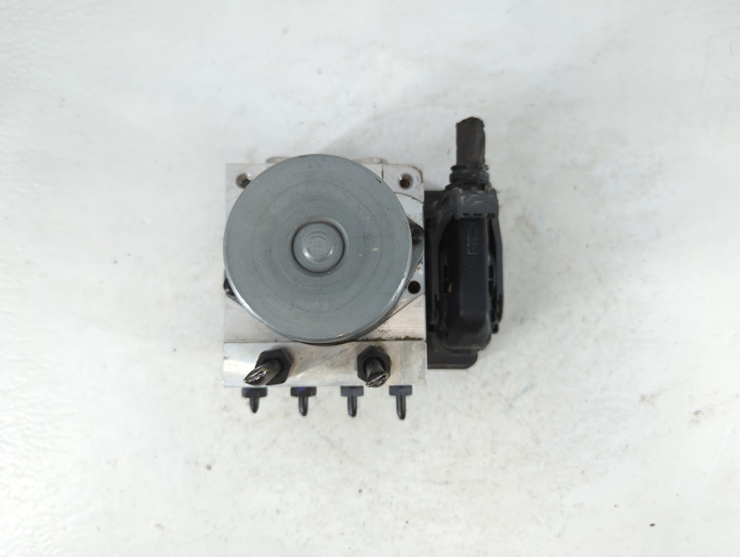 2017-2019 Kia Soul ABS Pump Control Module Replacement P/N:58920-B2120 B2589-24540 Fits Fits 2017 2018 2019 OEM Used Auto Pa