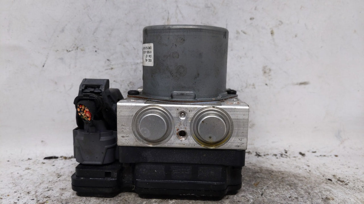 2017-2019 Kia Soul Anti-Lock Brake ABS Pump Module Actuator OEM P/N:B2589-33540 Fits Fits 2017 2018 2019 OEM Used Auto Parts