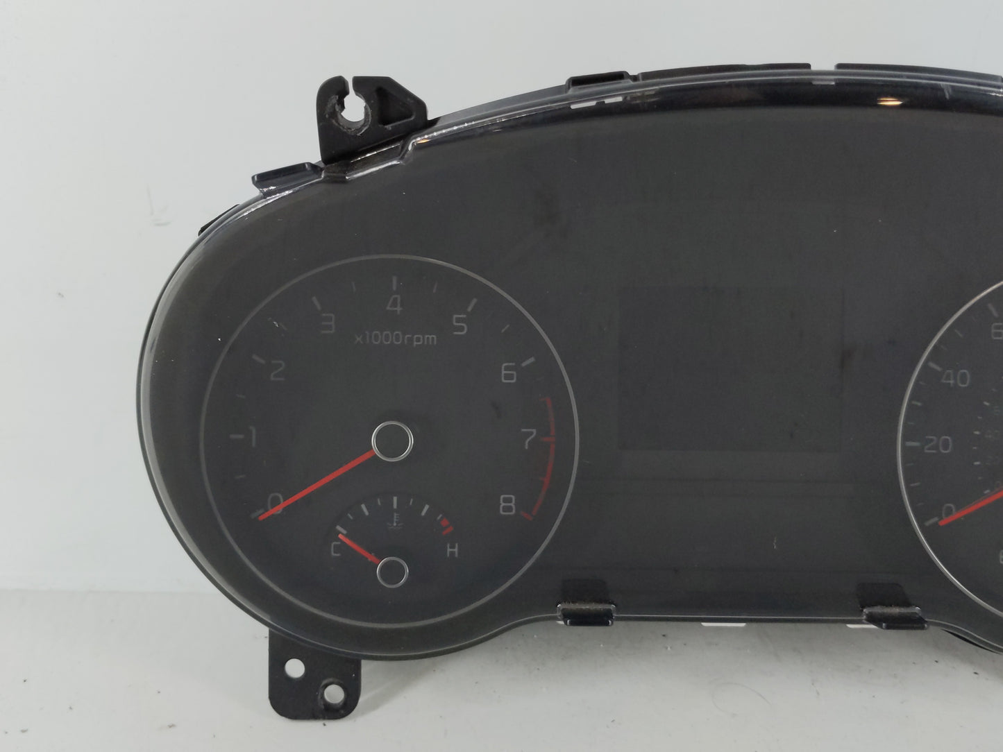2017-2019 Kia Sportage Instrument Cluster Speedometer Gauges P/N:94001-D9180 Fits Fits 2017 2018 2019 OEM Used Auto Parts - 