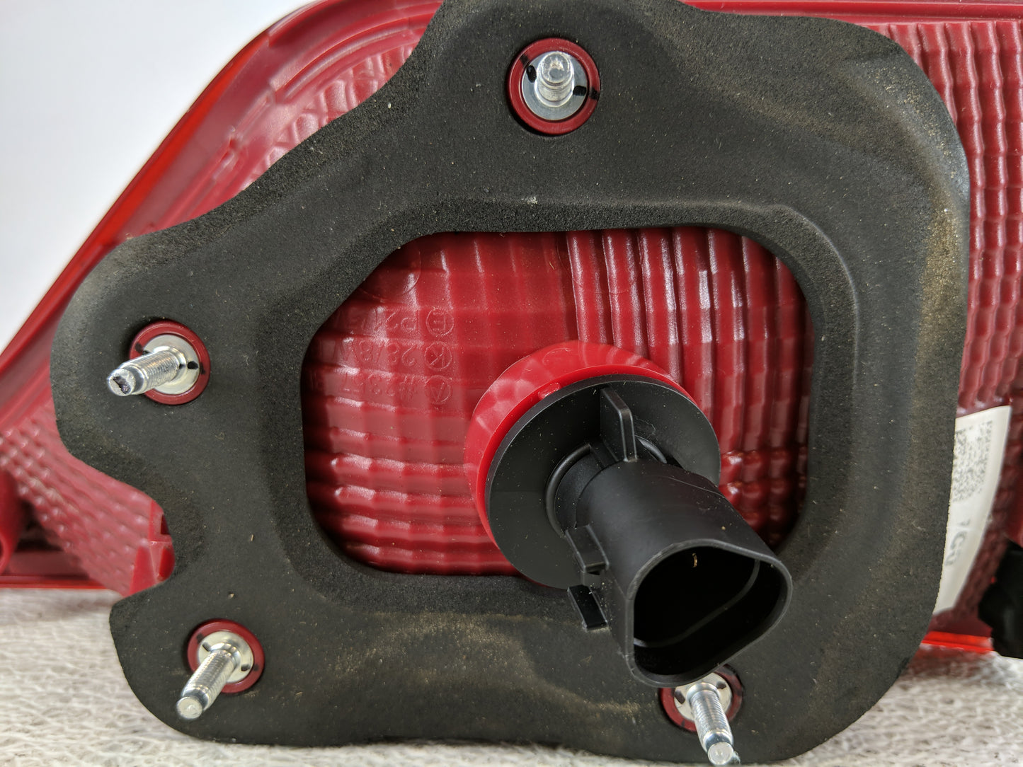 2017-2019 Kia Sportage Tail Light Assembly Passenger Right OEM Fits Fits 2017 2018 2019 OEM Used Auto Parts - Oemusedautopar