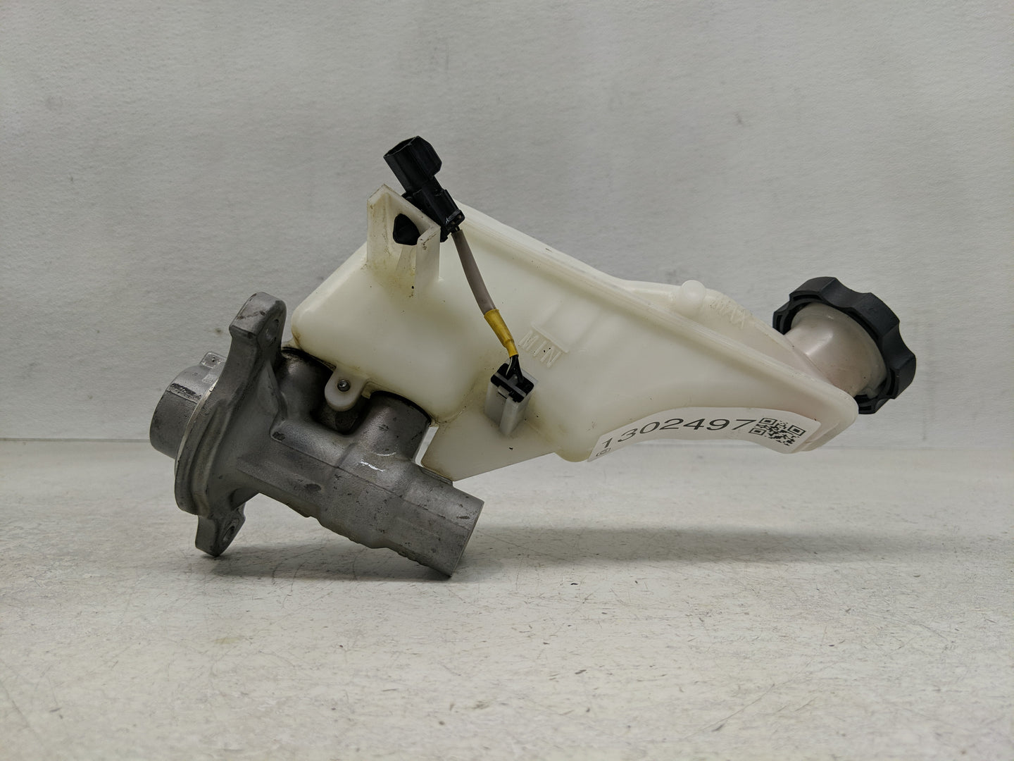 2017-2021 Kia Sportage Brake Master Cylinder - Oemusedautoparts1.com