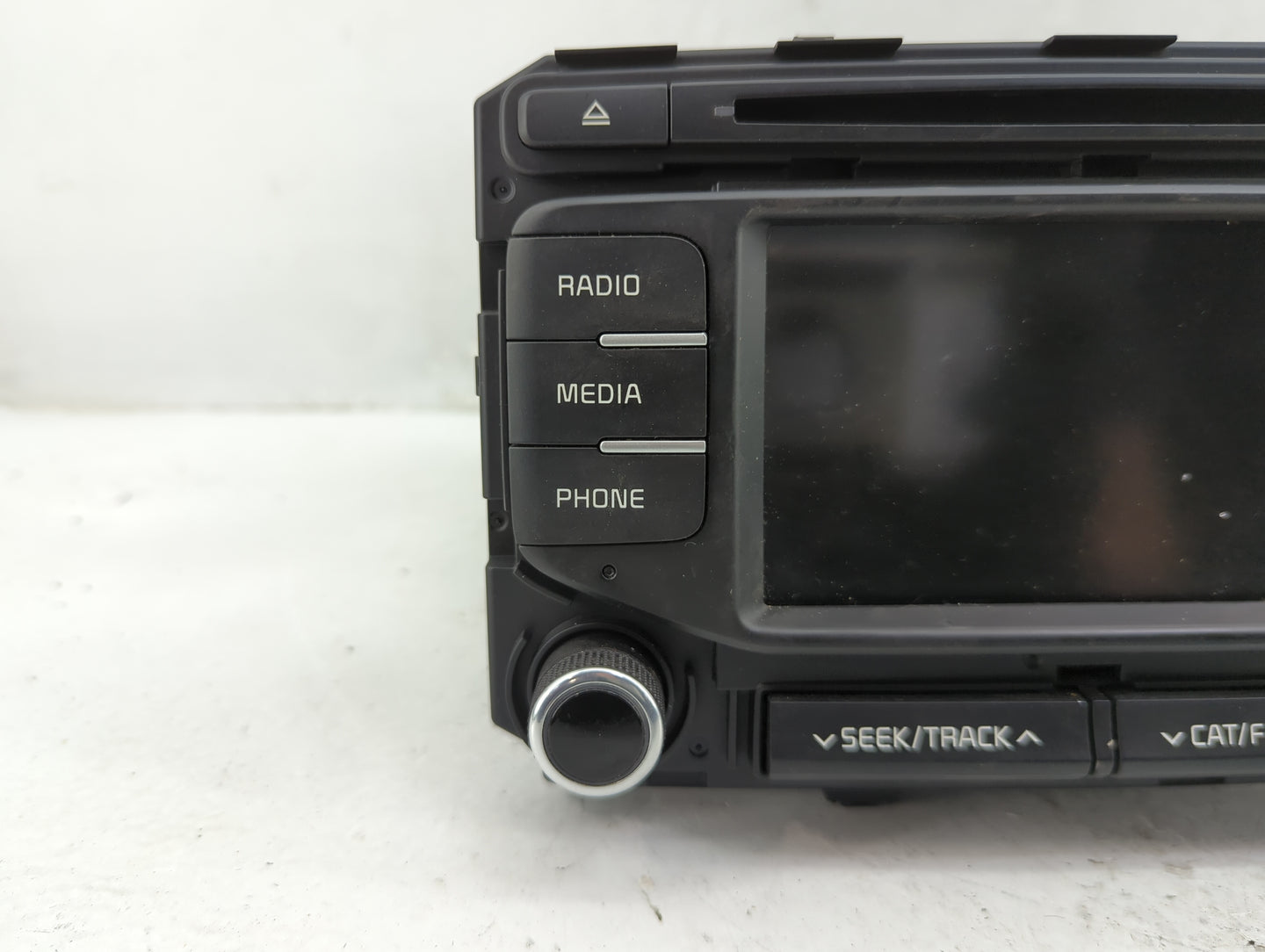 2017-2019 Kia Sportage Radio AM FM Cd Player Receiver Replacement P/N:96180-D9410WK Fits Fits 2017 2018 2019 OEM Used Auto P