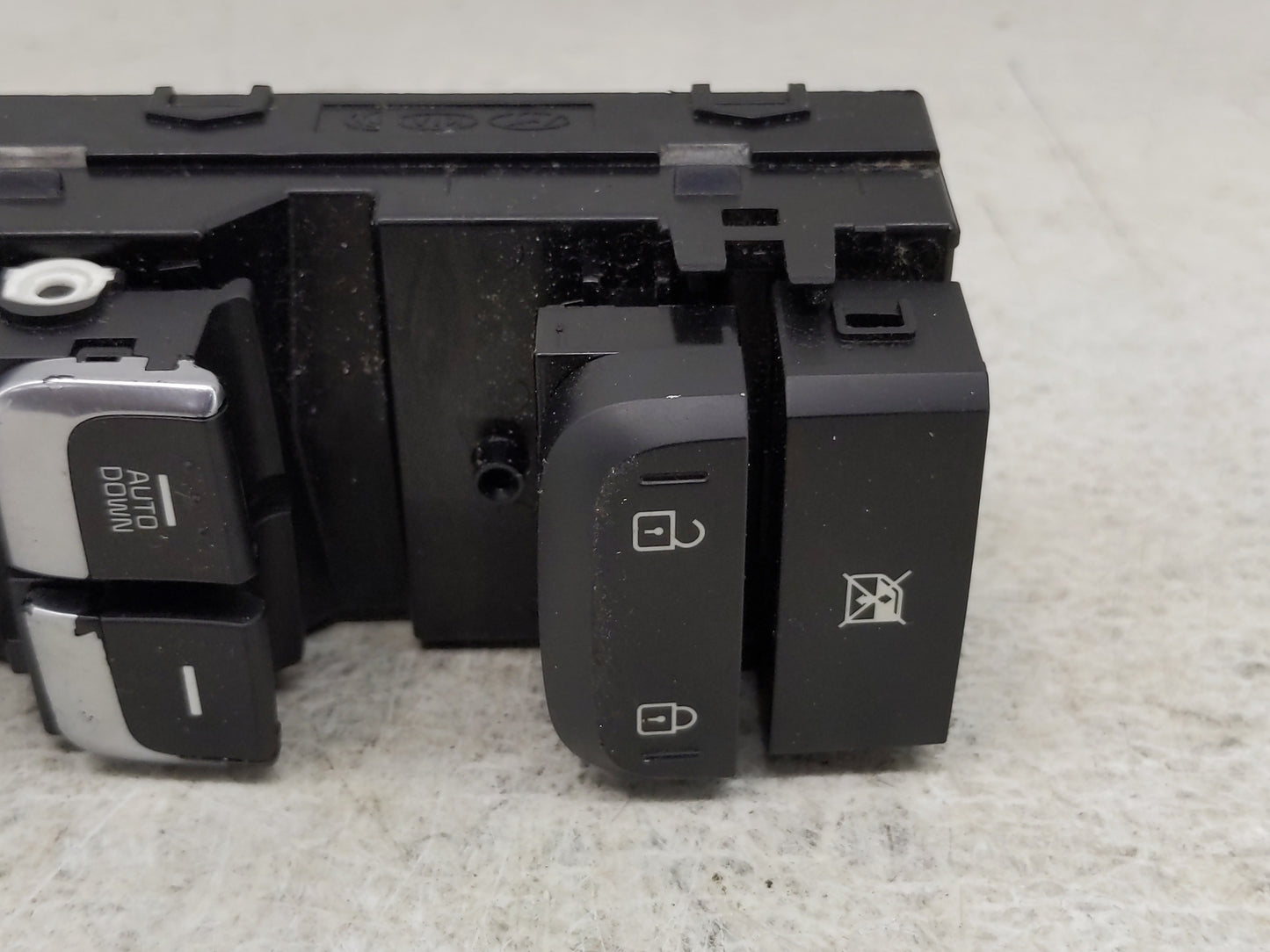 2017-2021 Kia Sportage Master Power Window Switch Replacement Driver Side Left P/N:93571-D9000 Fits Fits 2017 2018 2019 2020