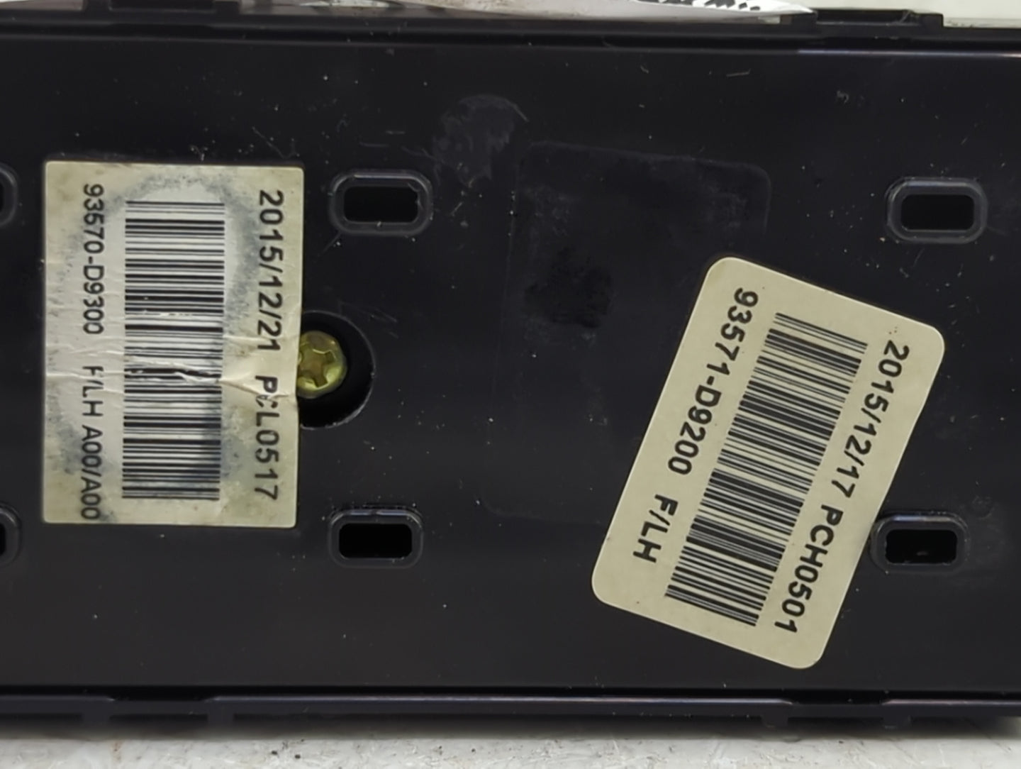 2017-2021 Kia Sportage Master Power Window Switch Replacement Driver Side Left P/N:93570-D9300 93571-D9200 Fits OEM Used Aut