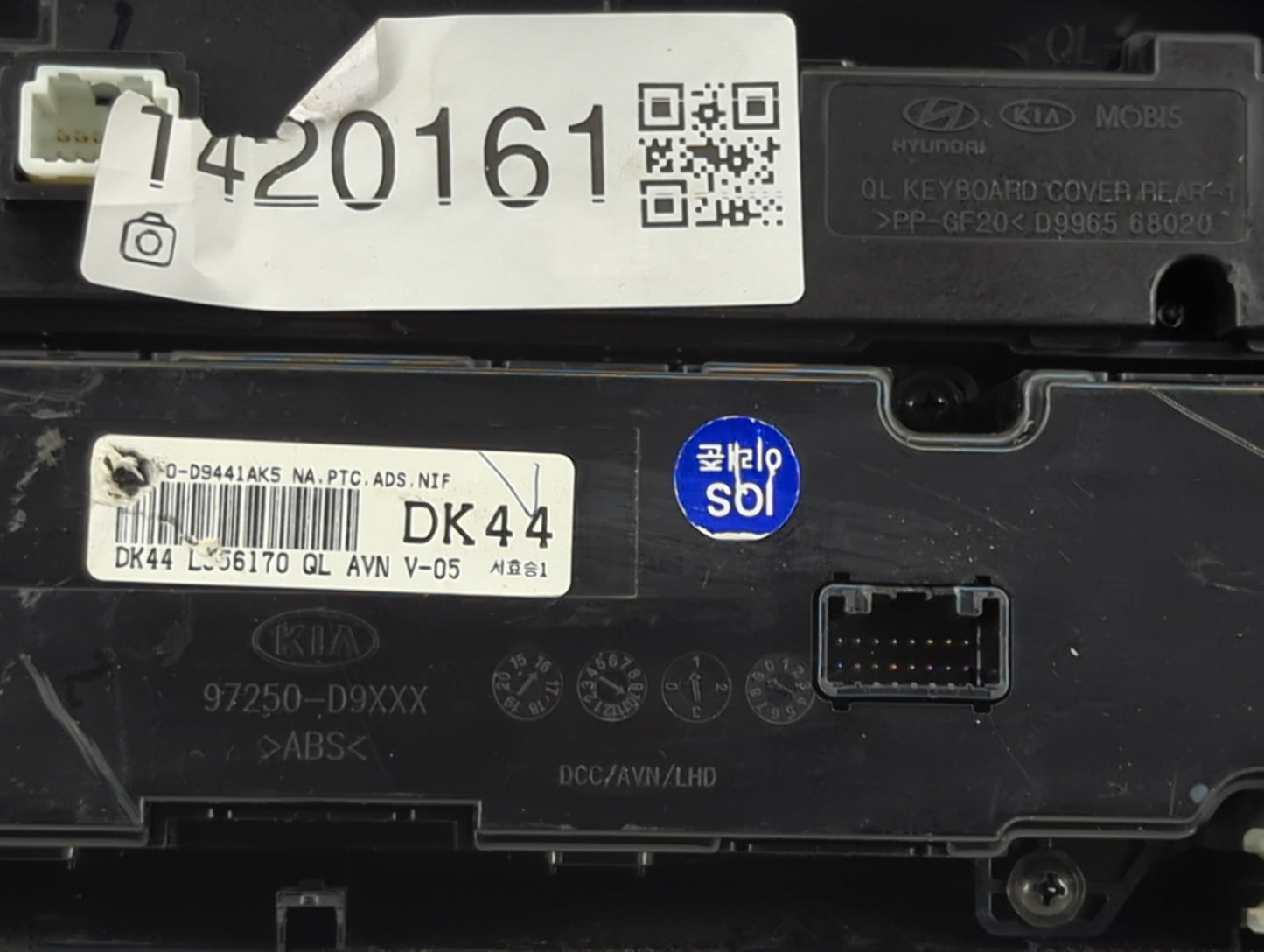 2017-2019 Kia Sportage Climate Control Module Temperature AC/Heater Replacement P/N:97250-D9XXX D9965 68020 Fits OEM Used Au