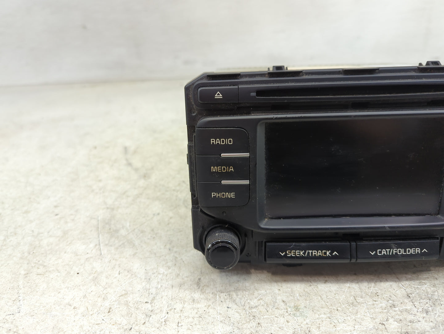 2017-2019 Kia Sportage Radio AM FM Cd Player Receiver Replacement P/N:96180-D9410WK Fits Fits 2017 2018 2019 OEM Used Auto P