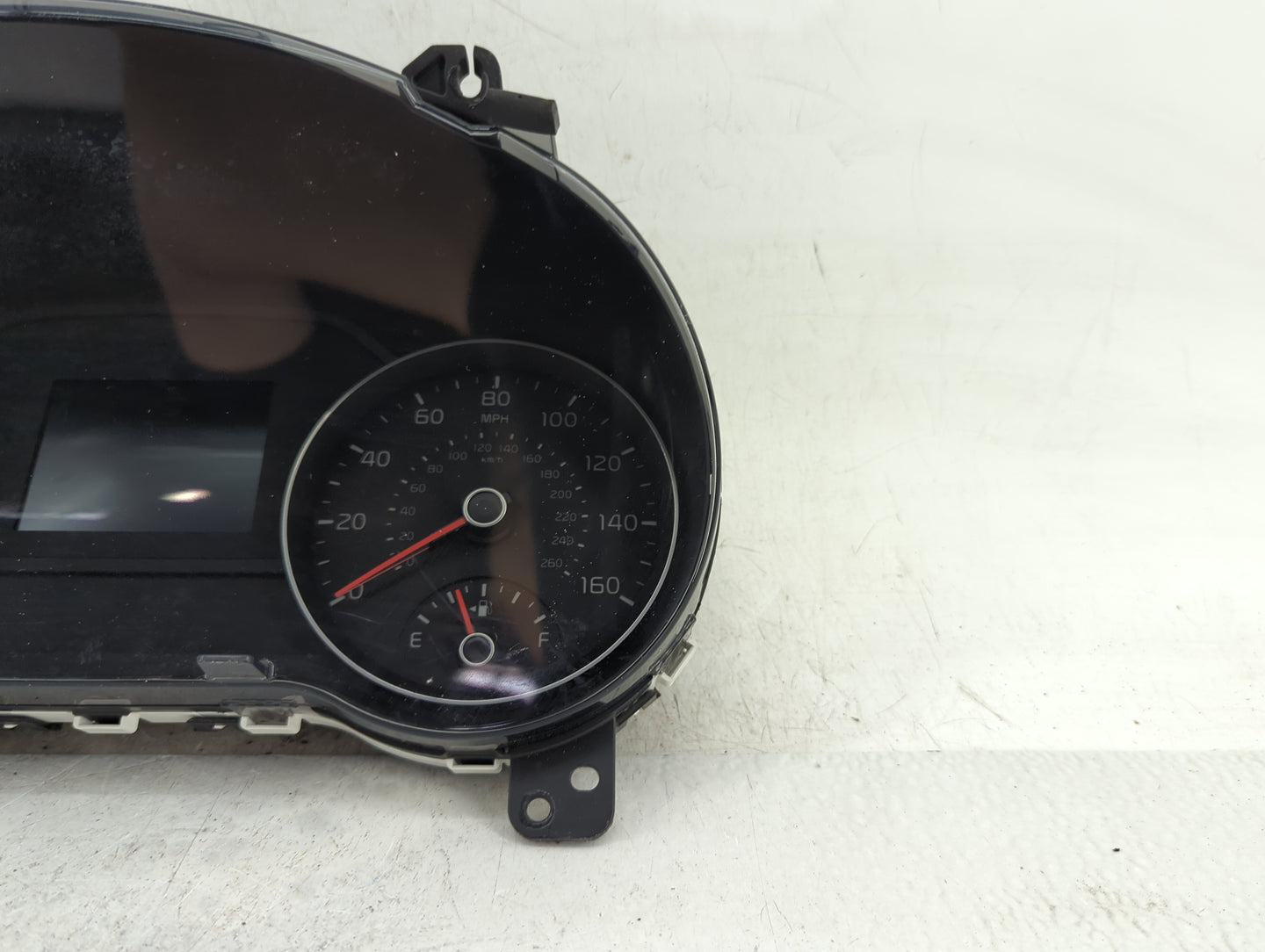 2017-2019 Kia Sportage Instrument Cluster Speedometer Gauges P/N:94001-D9180 Fits Fits 2017 2018 2019 OEM Used Auto Parts - 