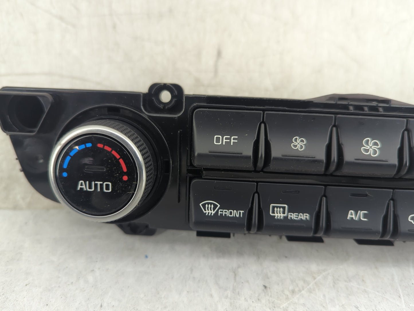 2017-2019 Kia Sportage Climate Control Module Temperature AC/Heater Replacement P/N:97250-D9441FHV Fits Fits 2017 2018 2019 