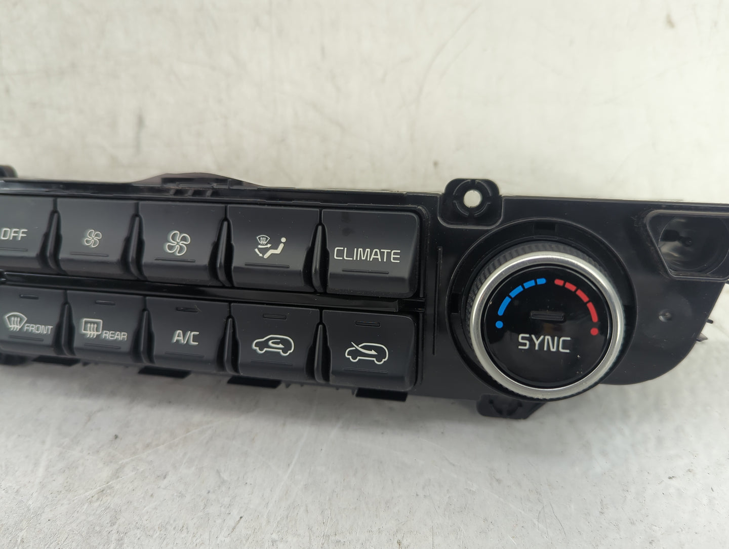 2017-2019 Kia Sportage Climate Control Module Temperature AC/Heater Replacement P/N:97250-D9441FHV Fits Fits 2017 2018 2019 
