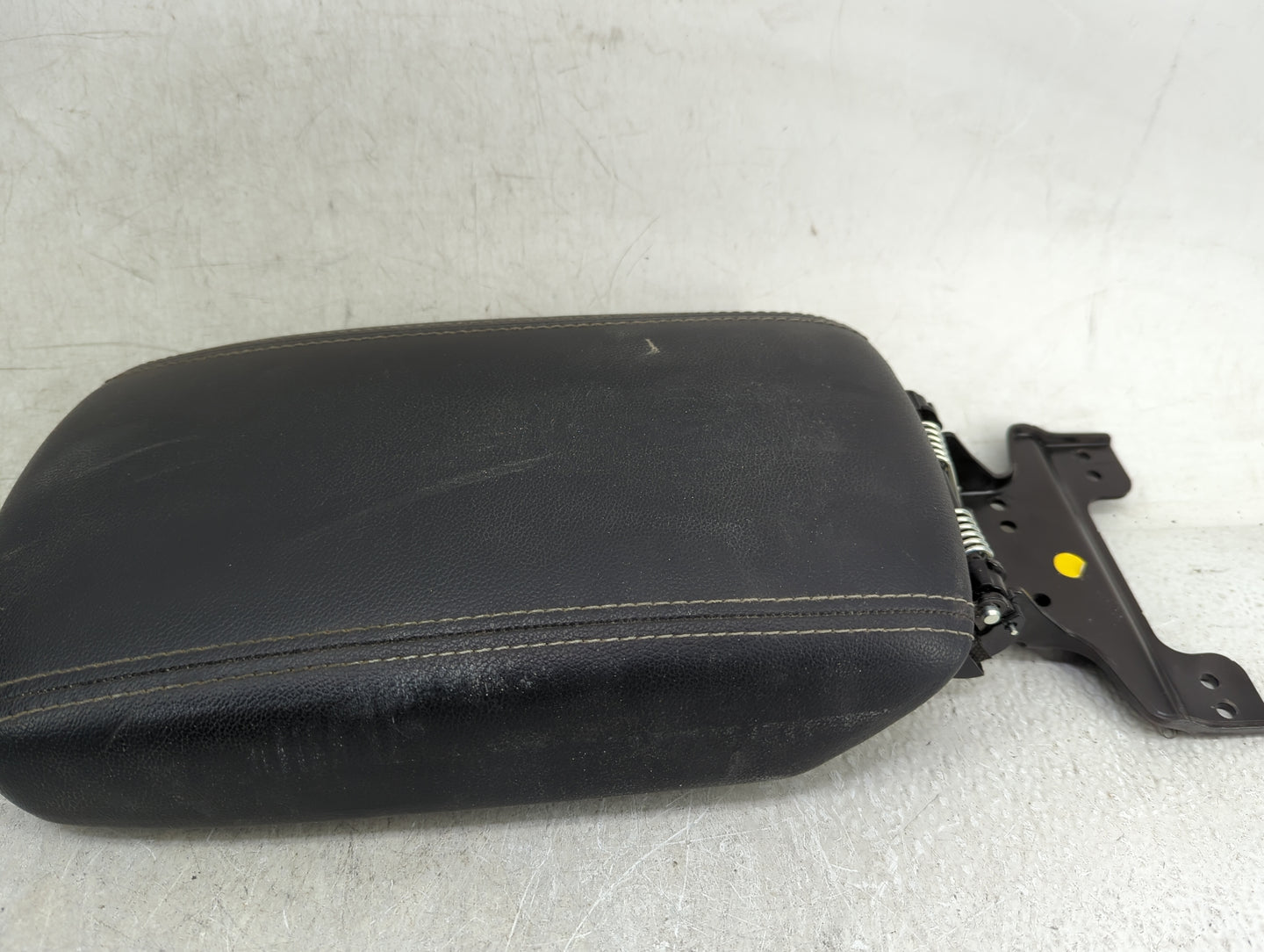 2017 Kia Sportage Center Console Armrest Cover Lid Fits OEM Used Auto Parts - Oemusedautoparts1.com