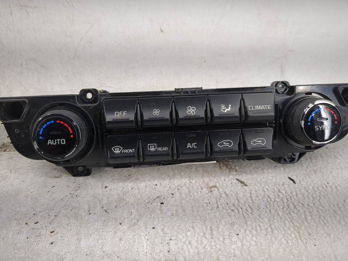 2017-2019 Kia Sportage Climate Control Module Temperature AC/Heater Replacement P/N:97250-D9XXX Fits Fits 2017 2018 2019 OEM