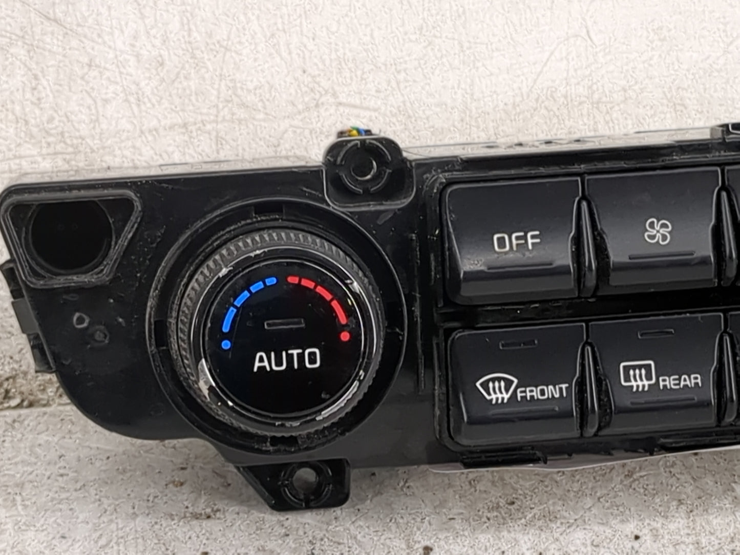 2017-2019 Kia Sportage Climate Control Module Temperature AC/Heater Replacement P/N:97250-D9XXX Fits Fits 2017 2018 2019 OEM