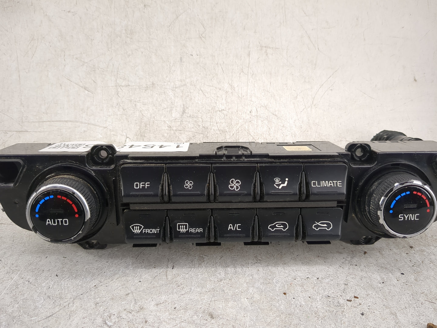 2017-2019 Kia Sportage Climate Control Module Temperature AC/Heater Replacement P/N:97250-D9441AK5 Fits Fits 2017 2018 2019 