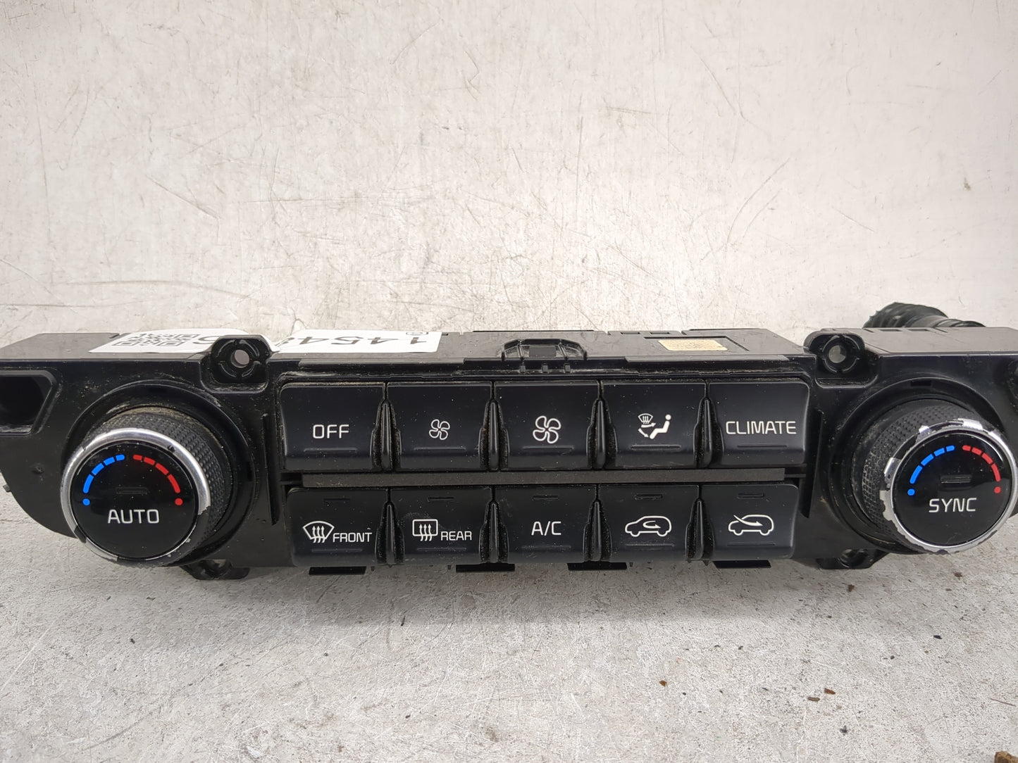 2017-2019 Kia Sportage Climate Control Module Temperature AC/Heater Replacement P/N:97250-D9441AK5 Fits Fits 2017 2018 2019 