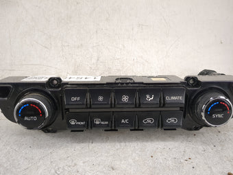 compare product 2017-2019 Kia Sportage Climate Control Module Temperature AC/Heater Replacement P/N:97250-D9441AK5 Fits Fits 2017 2018 2019 OEM Used Auto Parts