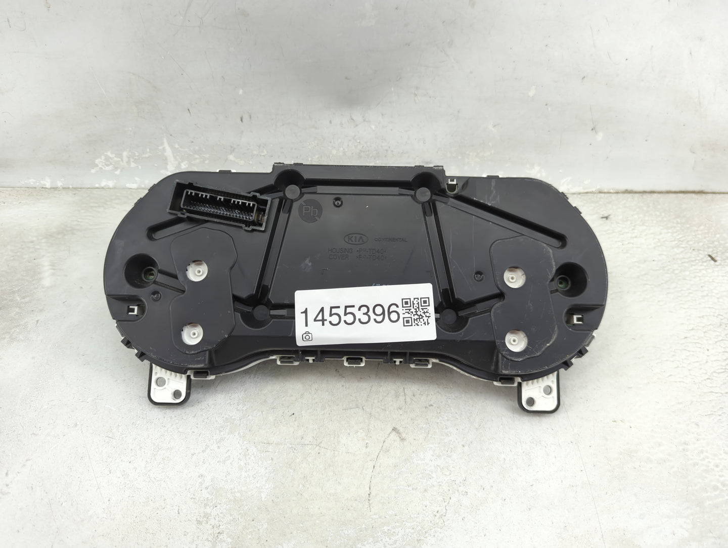 2017-2019 Kia Sportage Instrument Cluster Speedometer Gauges P/N:94001-D9180 Miles: Fits Fits 2017 2018 2019 OEM Used Auto P