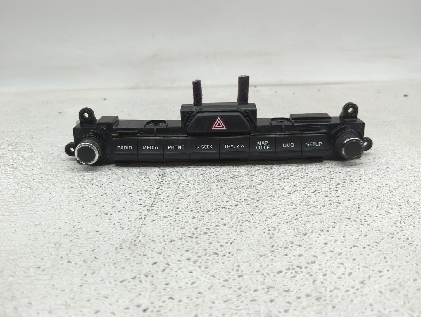 2017 Kia Sportage Radio AM FM Cd Player Receiver Replacement P/N:D996569210 Fits OEM Used Auto Parts - Oemusedautoparts1.com