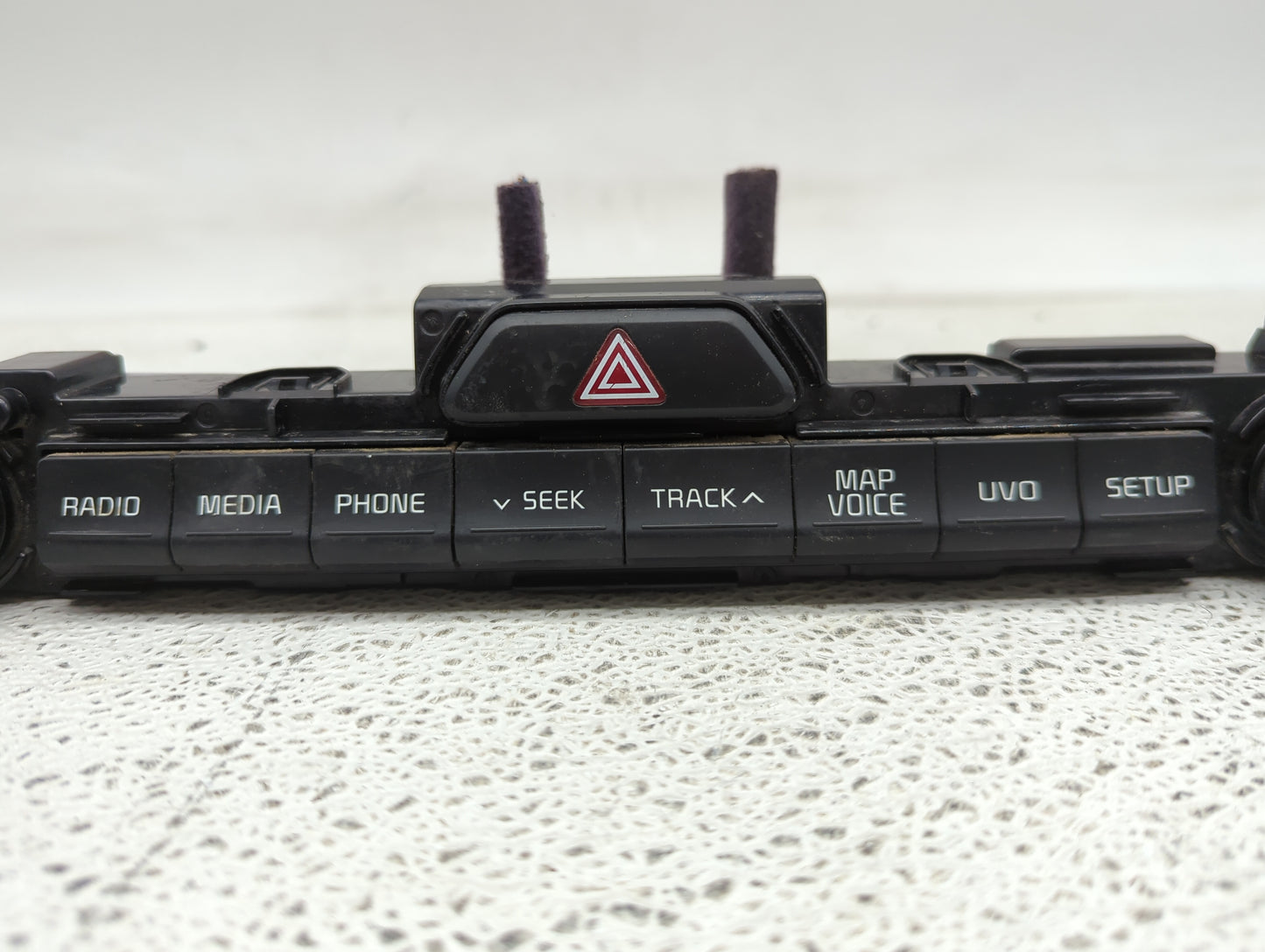 2017 Kia Sportage Radio AM FM Cd Player Receiver Replacement P/N:D996569210 Fits OEM Used Auto Parts - Oemusedautoparts1.com