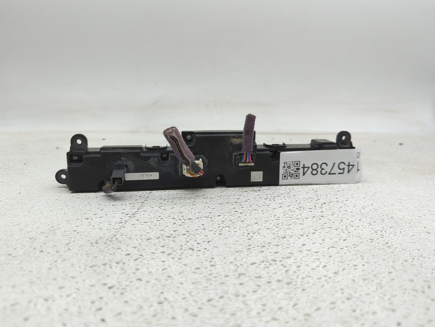 2017 Kia Sportage Radio AM FM Cd Player Receiver Replacement P/N:D996569210 Fits OEM Used Auto Parts - Oemusedautoparts1.com