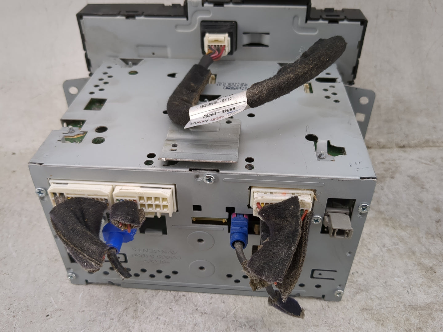 2017-2019 Kia Sportage Radio AM FM Cd Player Receiver Replacement P/N:96560-D9100WK Fits Fits 2017 2018 2019 OEM Used Auto P