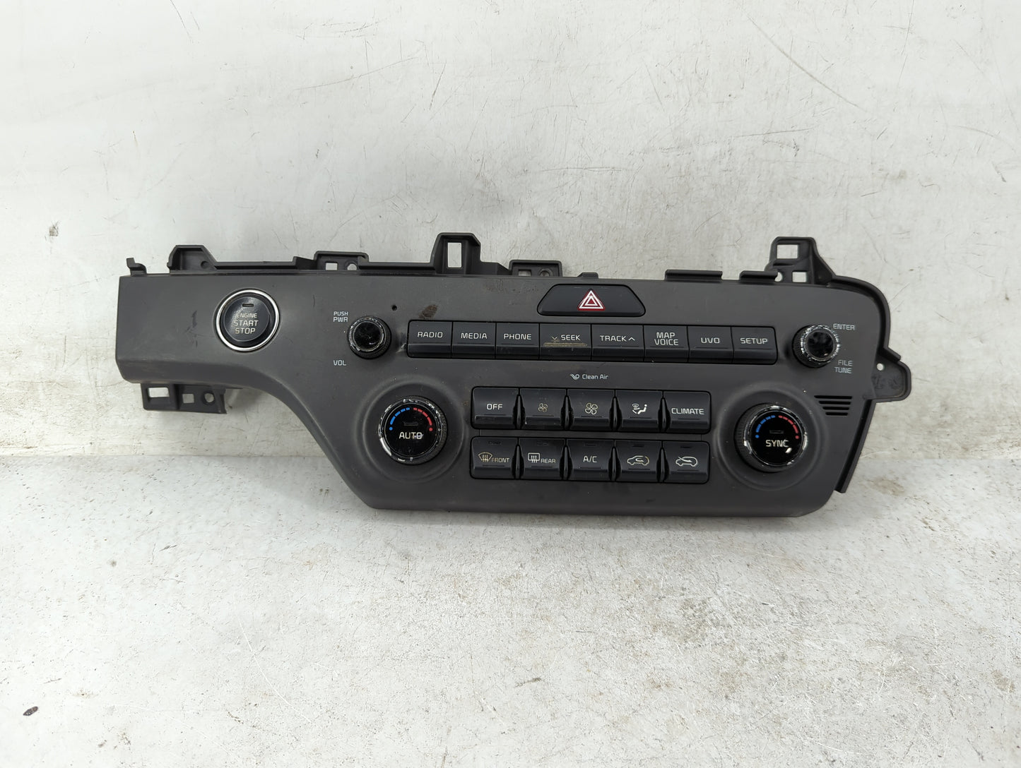 2017 Kia Sportage Climate Control Module Temperature AC/Heater Replacement P/N:D9965 68020 Fits OEM Used Auto Parts - Oemuse