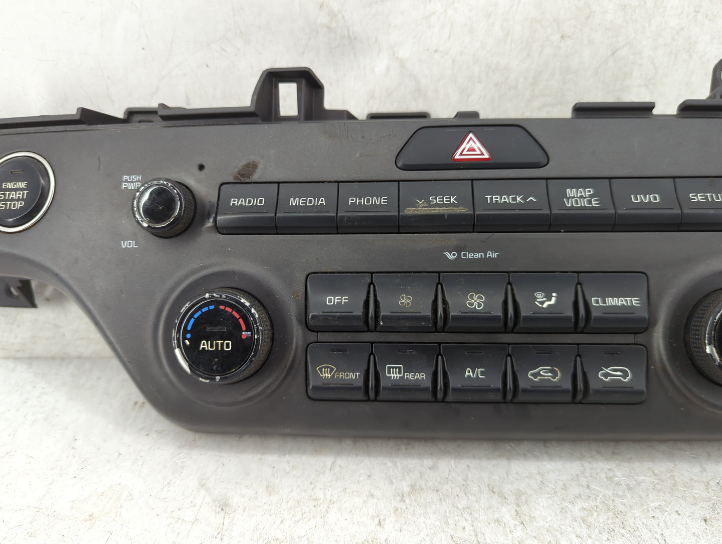 2017 Kia Sportage Climate Control Module Temperature AC/Heater Replacement P/N:D9965 68020 Fits OEM Used Auto Parts - Oemuse