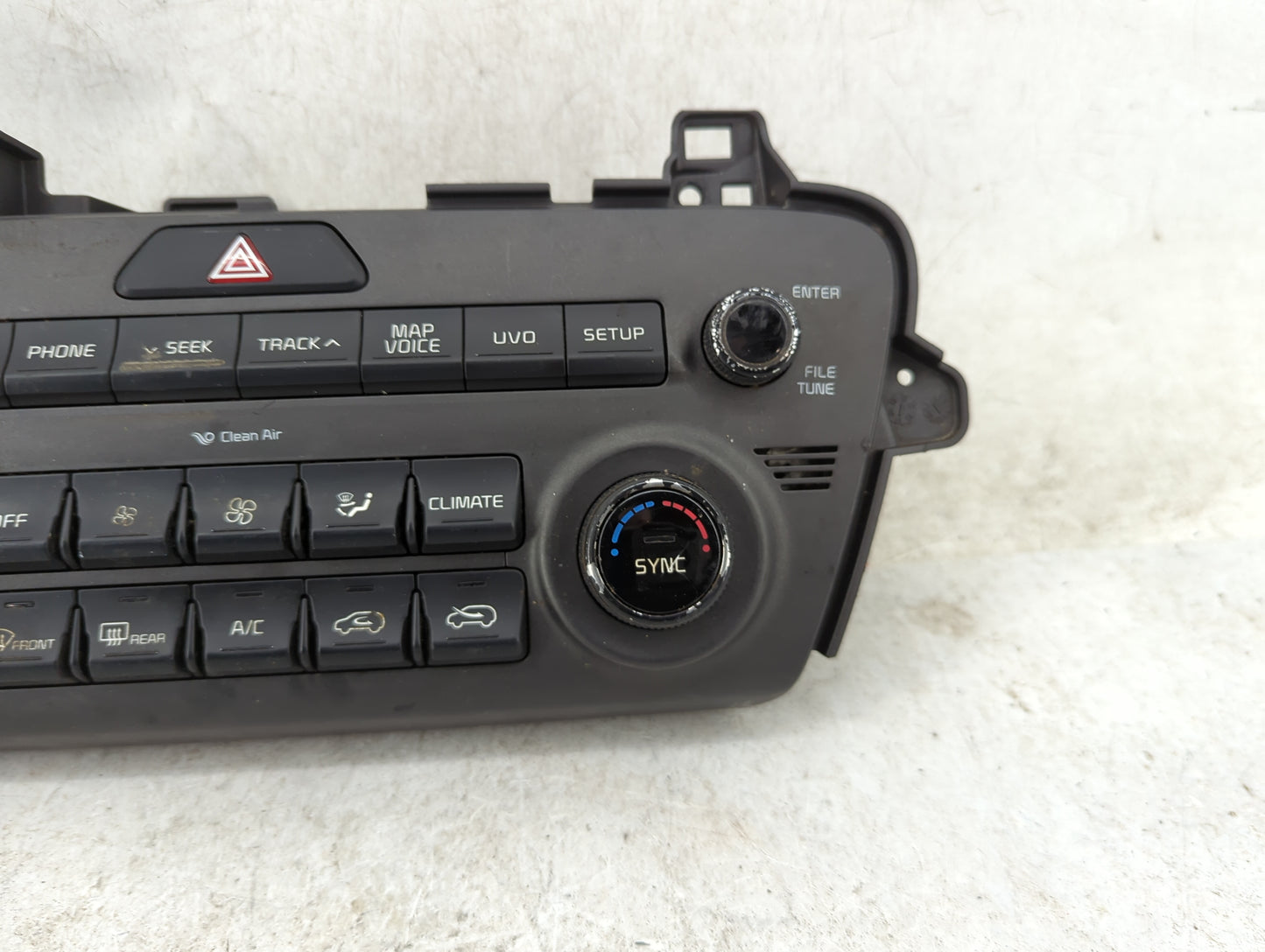 2017 Kia Sportage Climate Control Module Temperature AC/Heater Replacement P/N:D9965 68020 Fits OEM Used Auto Parts - Oemuse
