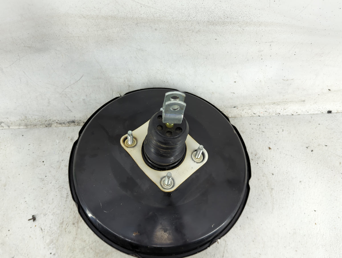 2017-2021 Kia Sportage Power Brake Booster Oem 1490335 - Oemusedautoparts1.com