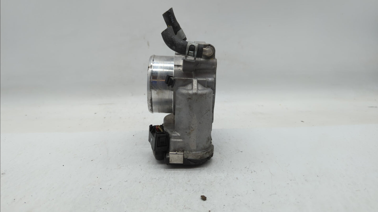 2017-2019 Kia Sportage Throttle Body P/N:35100-2G600 Fits Fits 2015 2016 2017 2018 2019 OEM Used Auto Parts - Oemusedautopar