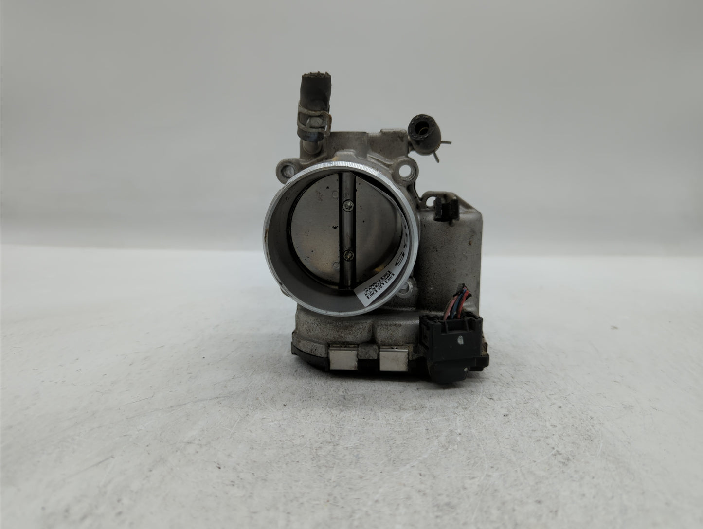 2017-2019 Kia Sportage Throttle Body P/N:35100-2G600 Fits Fits 2015 2016 2017 2018 2019 OEM Used Auto Parts - Oemusedautopar