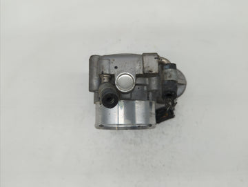 2017-2019 Kia Sportage Throttle Body P/N:35100-2G600 Fits Fits 2015 2016 2017 2018 2019 OEM Used Auto Parts
