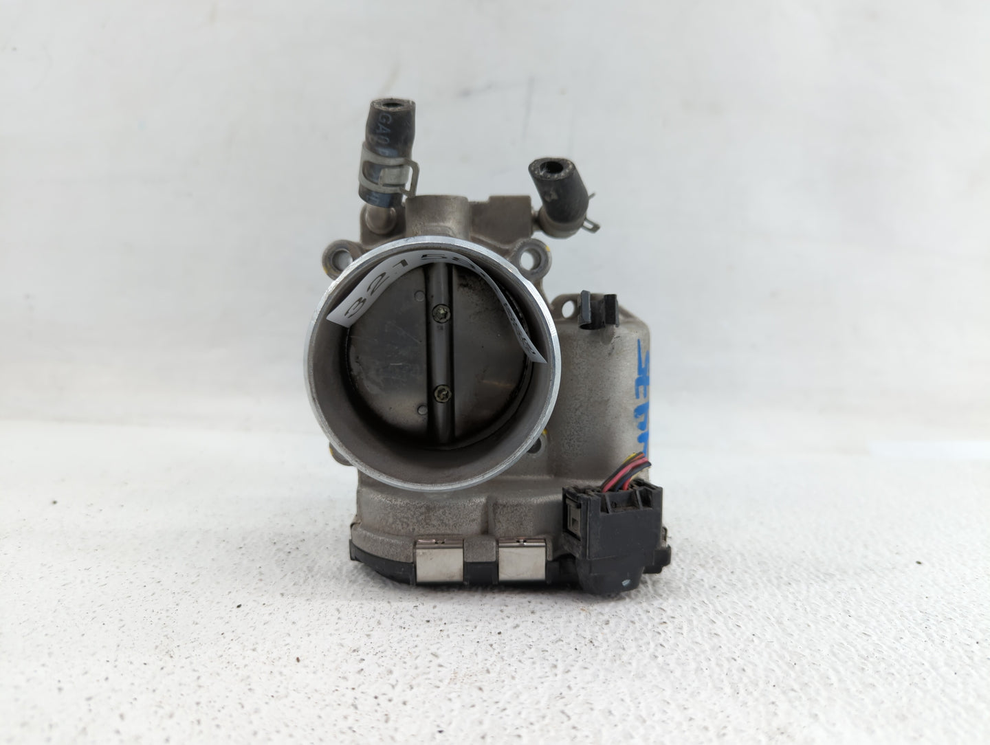 2017-2019 Kia Sportage Throttle Body P/N:35100-2G600 Fits Fits 2015 2016 2017 2018 2019 OEM Used Auto Parts - Oemusedautopar