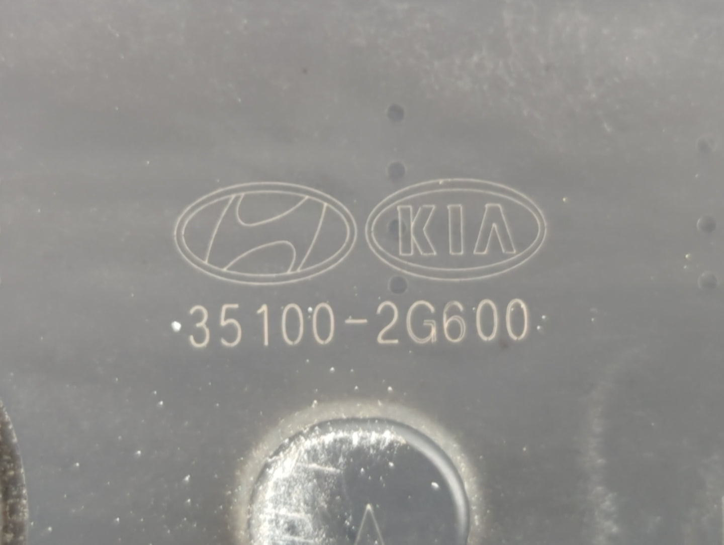 2017-2021 Kia Sportage Throttle Body P/N:35100-2G600 Fits Fits 2015 2016 2017 2018 2019 2020 2021 OEM Used Auto Parts - Oemu