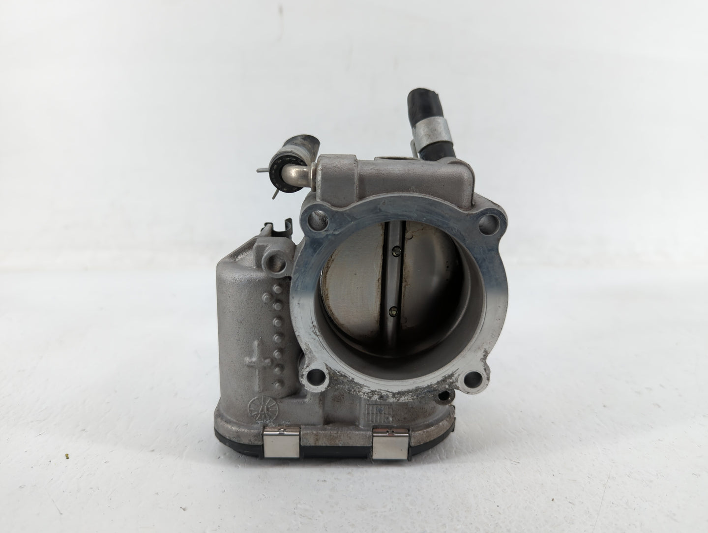 2017-2021 Kia Sportage Throttle Body P/N:35100-2G600 Fits Fits 2015 2016 2017 2018 2019 2020 2021 OEM Used Auto Parts - Oemu