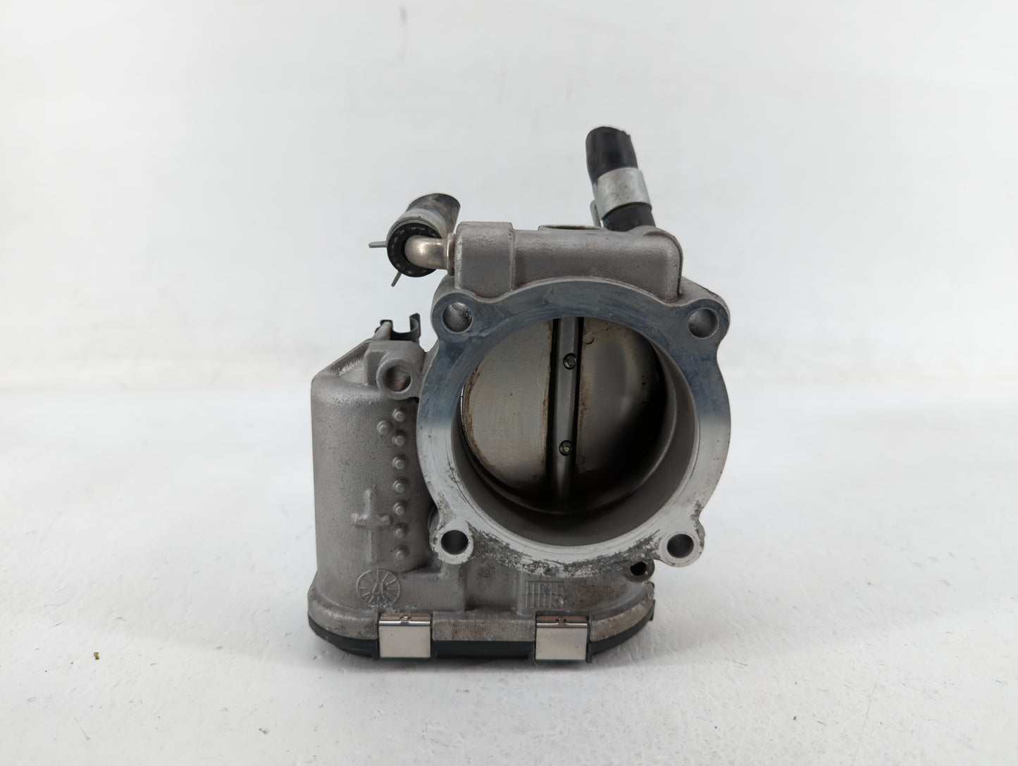2017-2021 Kia Sportage Throttle Body P/N:35100-2G600 Fits Fits 2015 2016 2017 2018 2019 2020 2021 OEM Used Auto Parts - Oemu