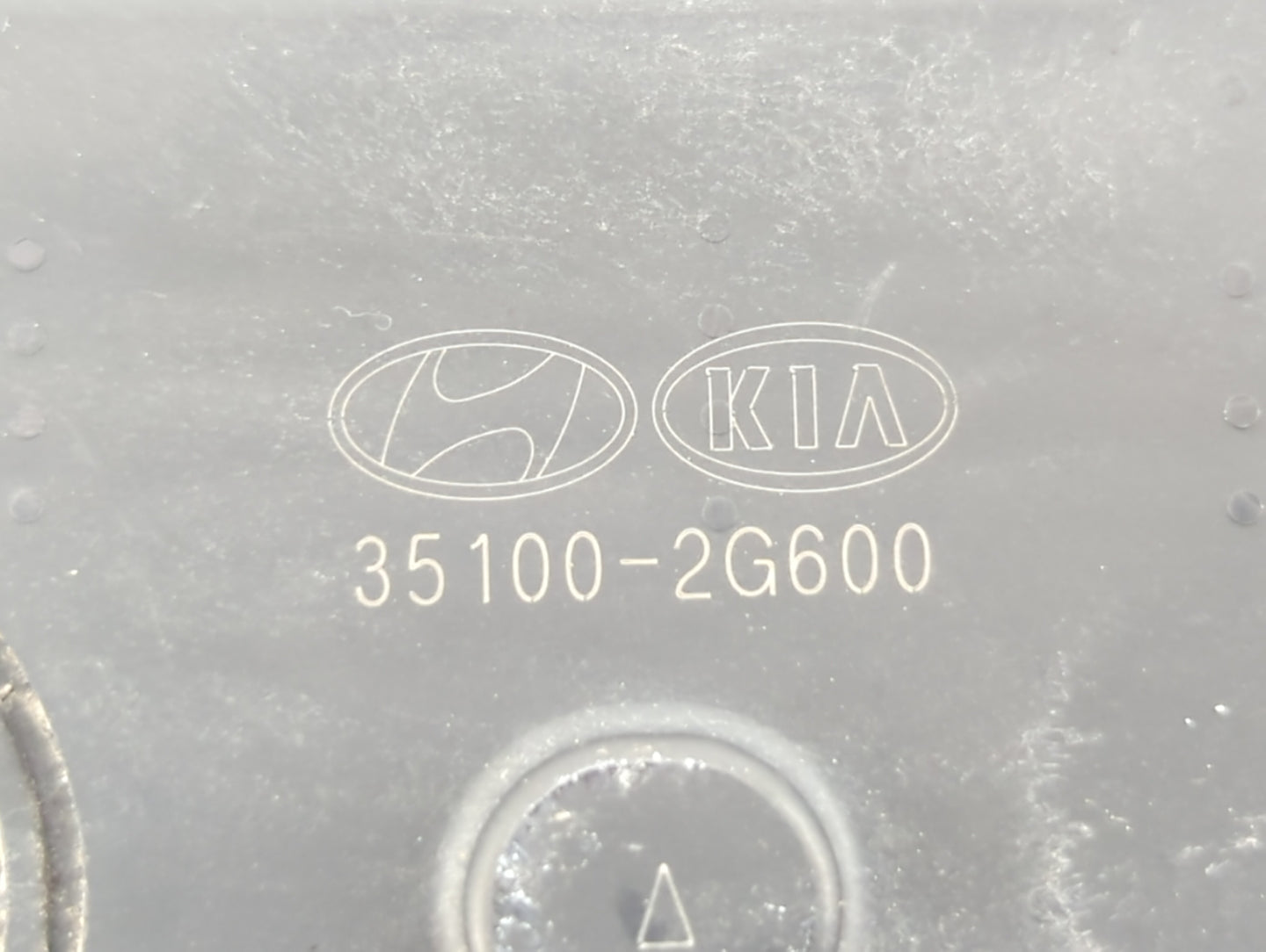 2017-2021 Kia Sportage Throttle Body P/N:35100-2G600 Fits Fits 2015 2016 2017 2018 2019 2020 2021 OEM Used Auto Parts - Oemu