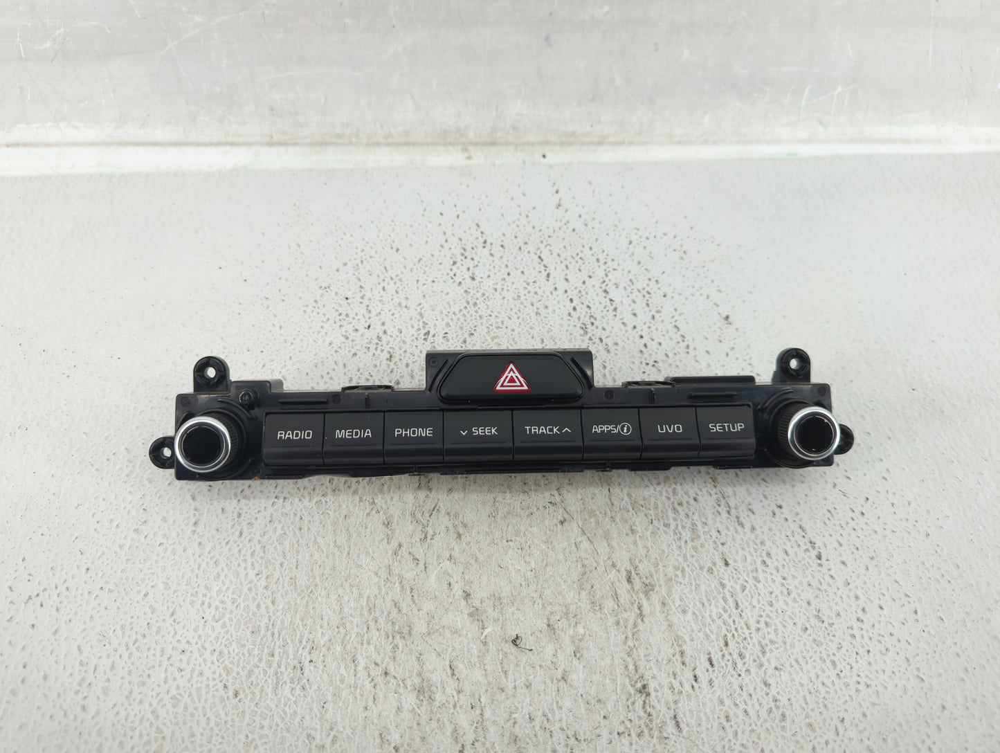 2017-2019 Kia Sportage Am Fm Cd Player Radio Receiver - Oemusedautoparts1.com
