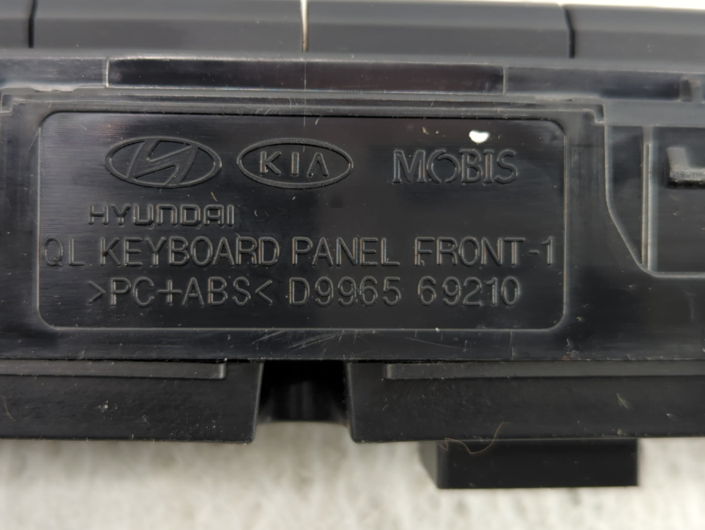 2017-2019 Kia Sportage Am Fm Cd Player Radio Receiver - Oemusedautoparts1.com
