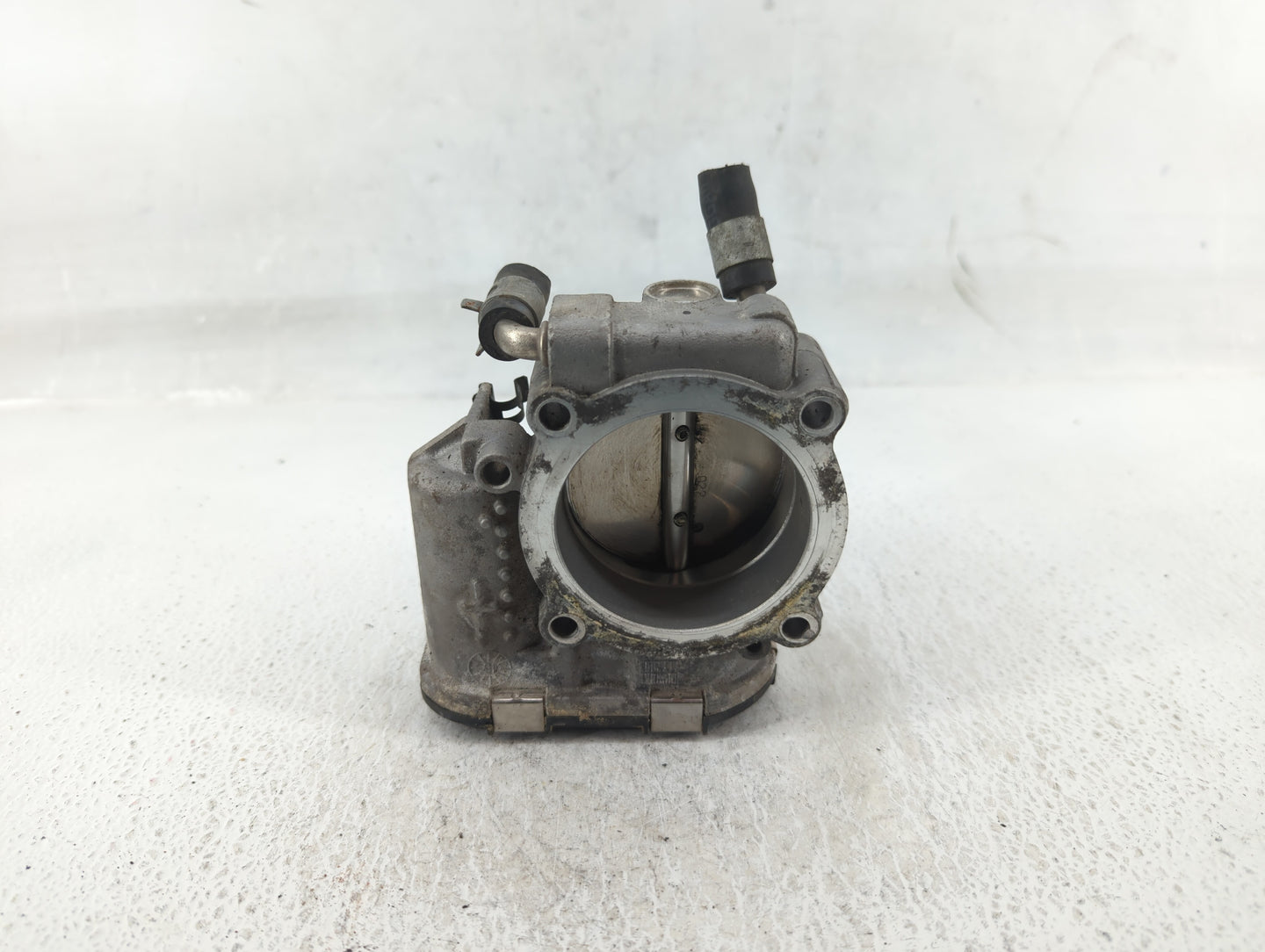 2017-2021 Kia Sportage Throttle Body P/N:35100-2G600 Fits Fits 2015 2016 2017 2018 2019 2020 2021 OEM Used Auto Parts - Oemu