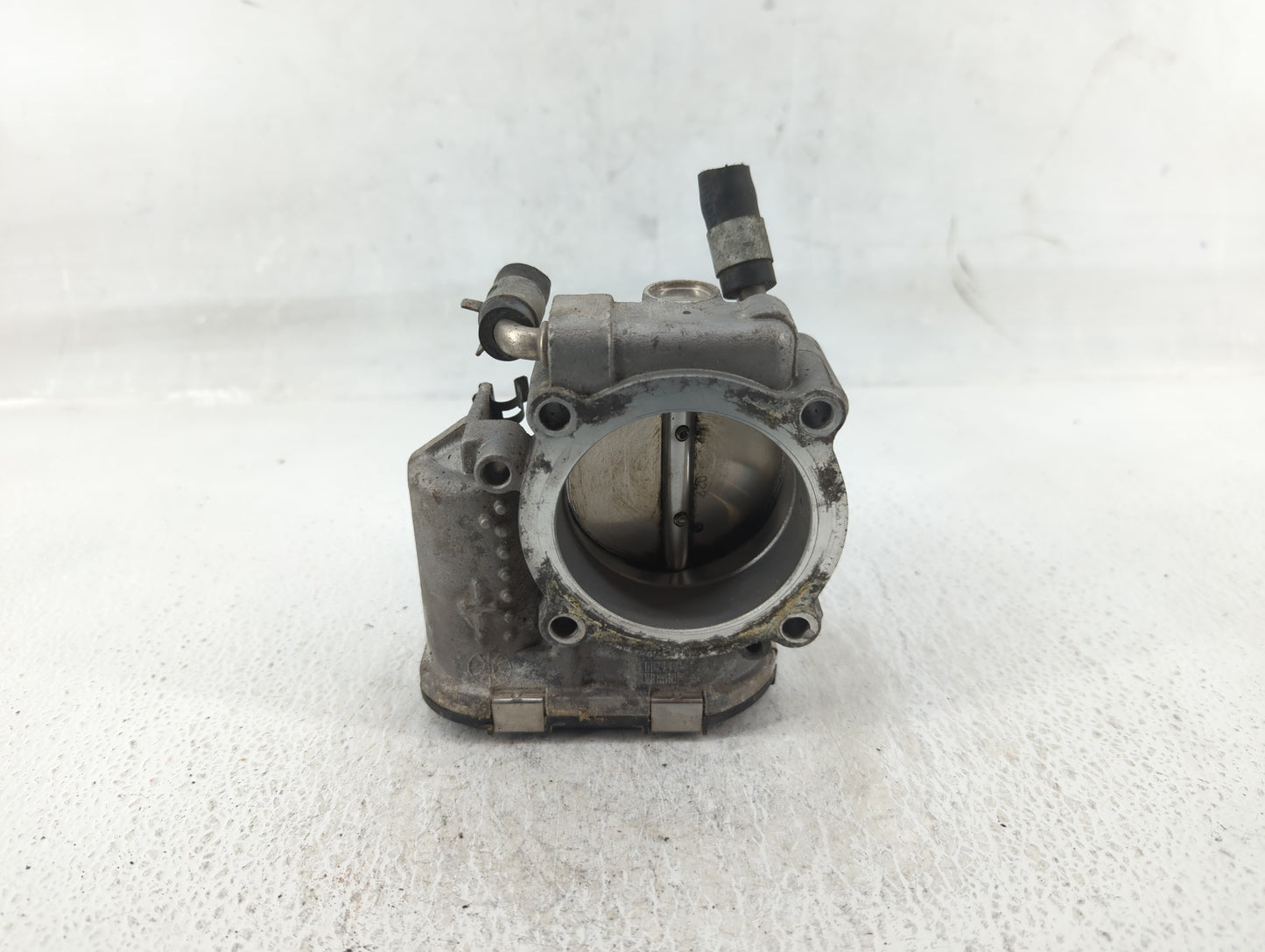 2017-2021 Kia Sportage Throttle Body P/N:35100-2G600 Fits Fits 2015 2016 2017 2018 2019 2020 2021 OEM Used Auto Parts - Oemu