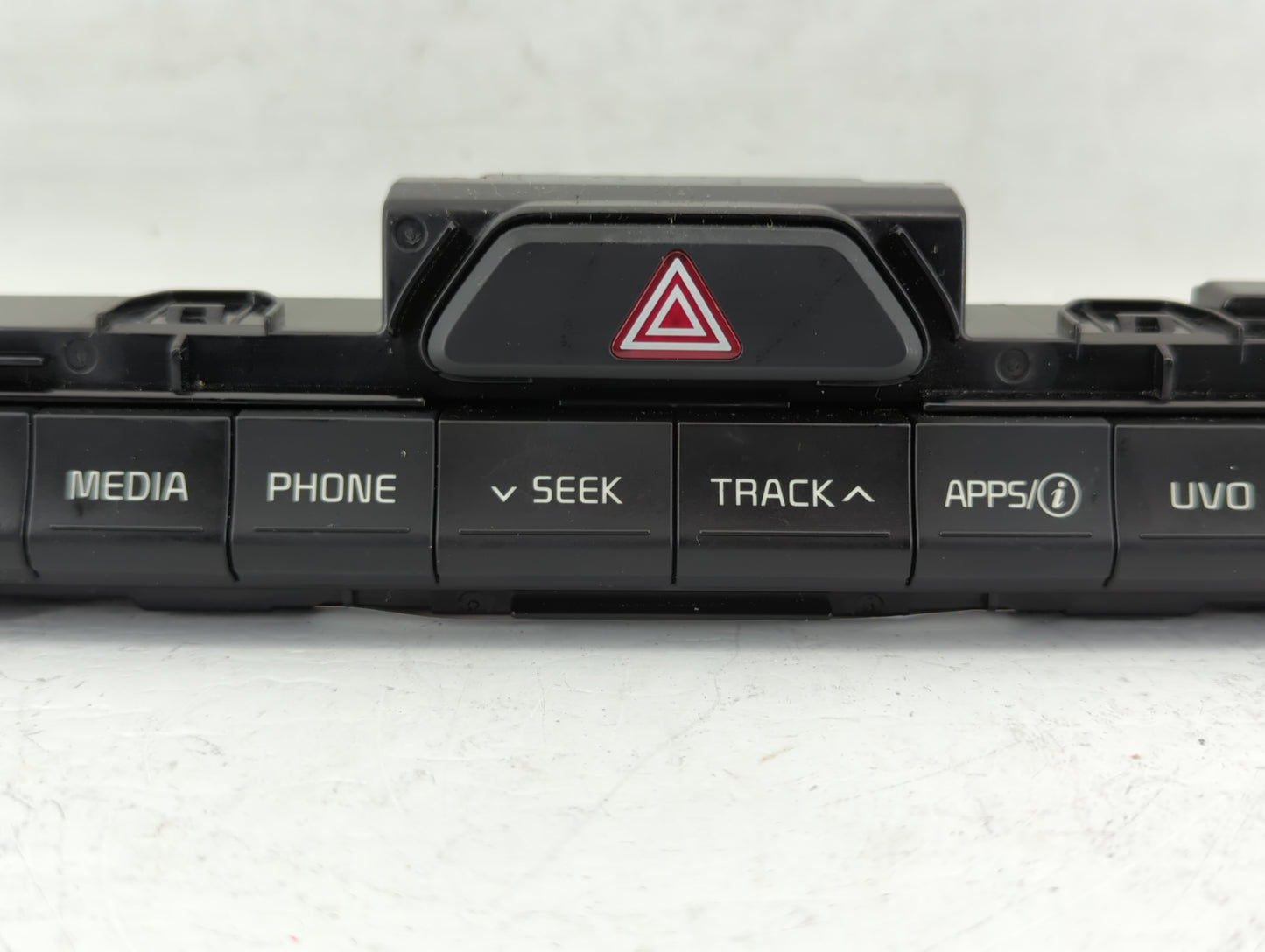 2017-2019 Kia Sportage Am Fm Cd Player Radio Receiver - Oemusedautoparts1.com