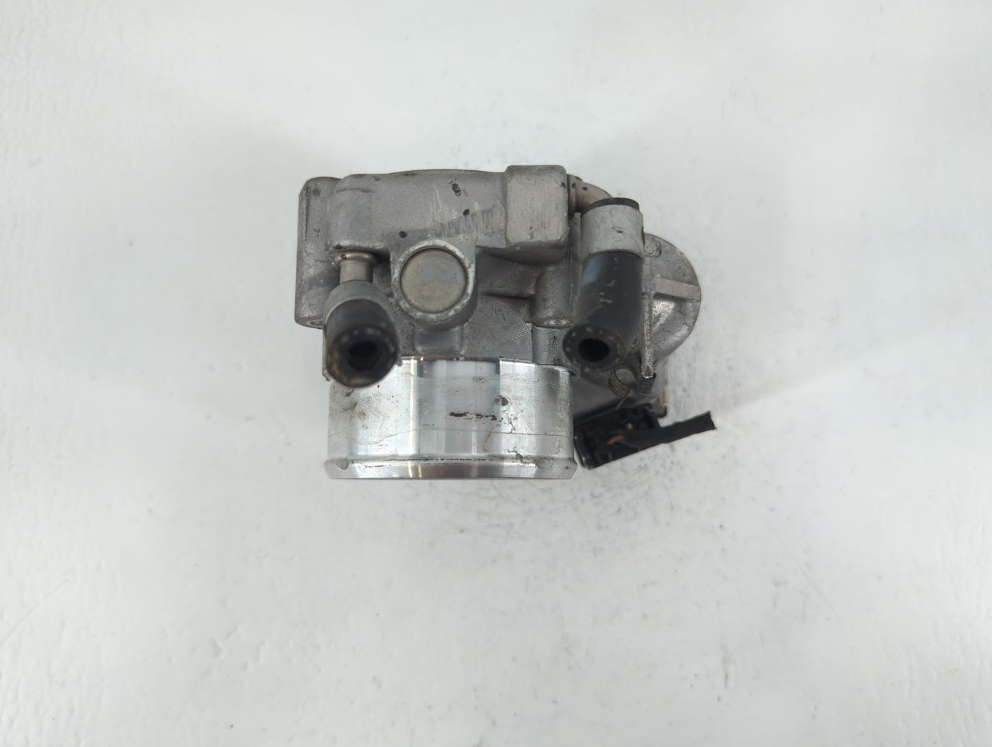 2017-2021 Kia Sportage Throttle Body P/N:35100-2G600 Fits Fits 2015 2016 2017 2018 2019 2020 2021 OEM Used Auto Parts - Oemu