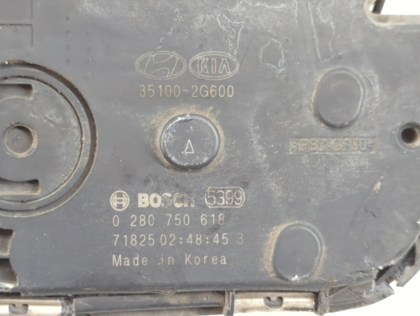 2017-2021 Kia Sportage Throttle Body P/N:0 280 750 618 35100-2G600 Fits Fits 2015 2016 2017 2018 2019 2020 2021 OEM Used Aut