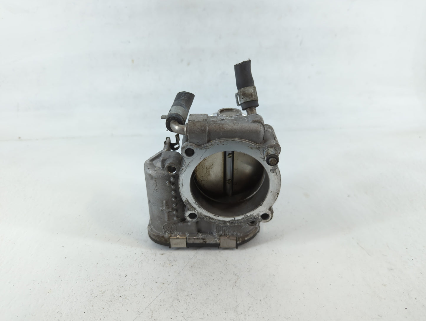 2017-2021 Kia Sportage Throttle Body P/N:35100-2G600 Fits Fits 2015 2016 2017 2018 2019 2020 2021 OEM Used Auto Parts - Oemu