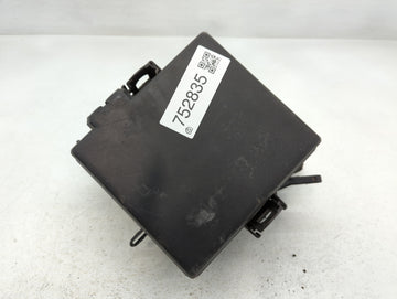 2017-2019 Kia Sportage Fusebox Fuse Box Panel Relay Module P/N:91470D9130 Fits Fits 2017 2018 2019 OEM Used Auto Parts - Oem