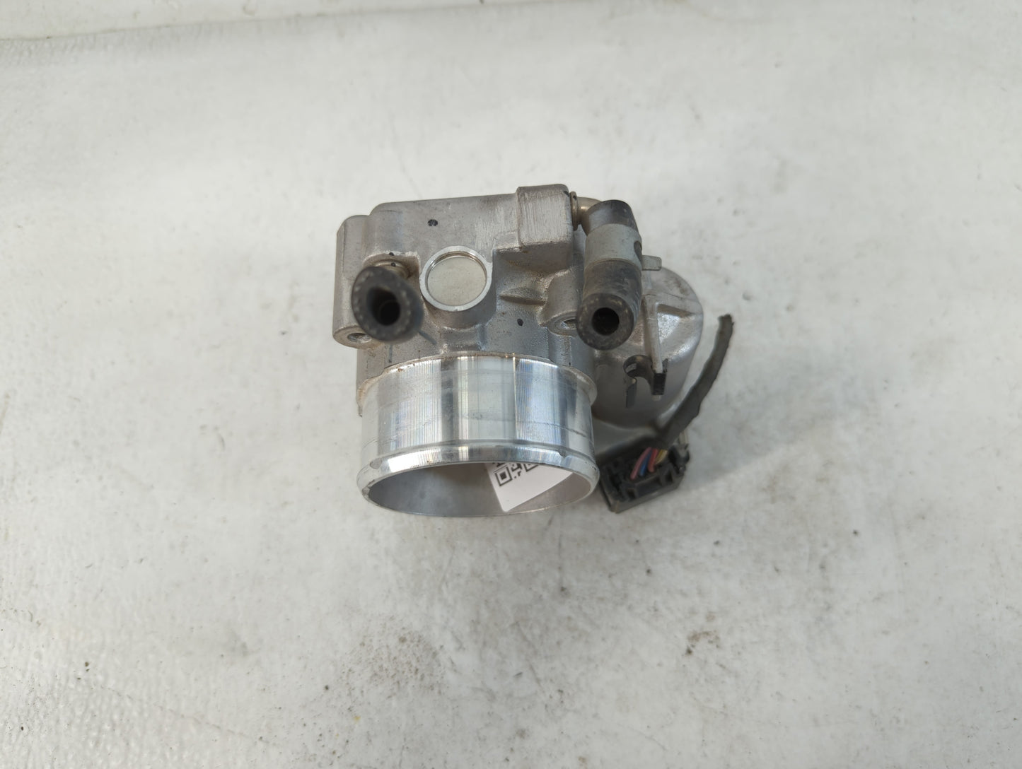 2017-2021 Kia Sportage Throttle Body P/N:35100-2G600 Fits Fits 2015 2016 2017 2018 2019 2020 2021 OEM Used Auto Parts - Oemu
