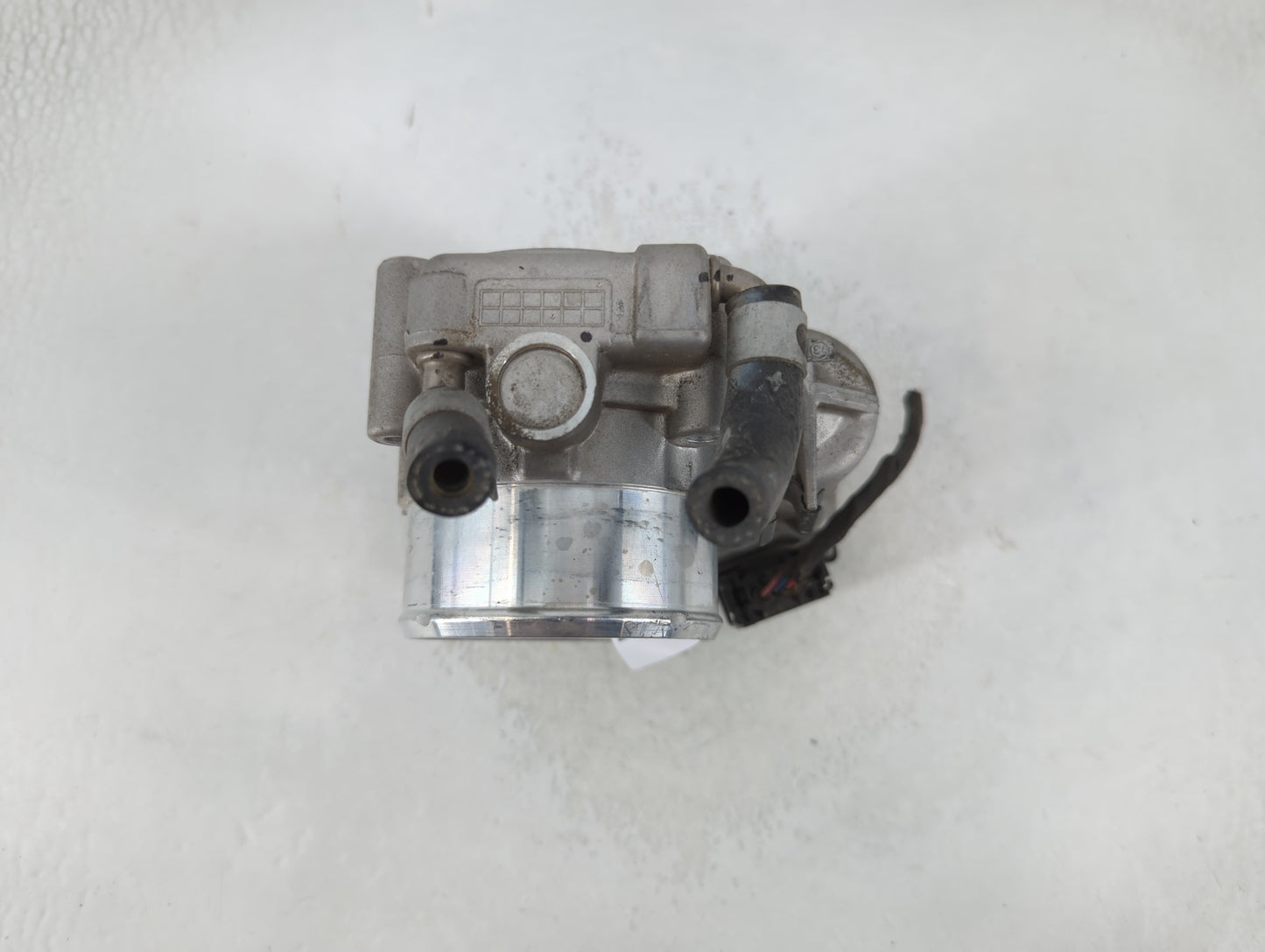 2017-2021 Kia Sportage Throttle Body P/N:35100-2G600 Fits Fits 2015 2016 2017 2018 2019 2020 2021 OEM Used Auto Parts - Oemu